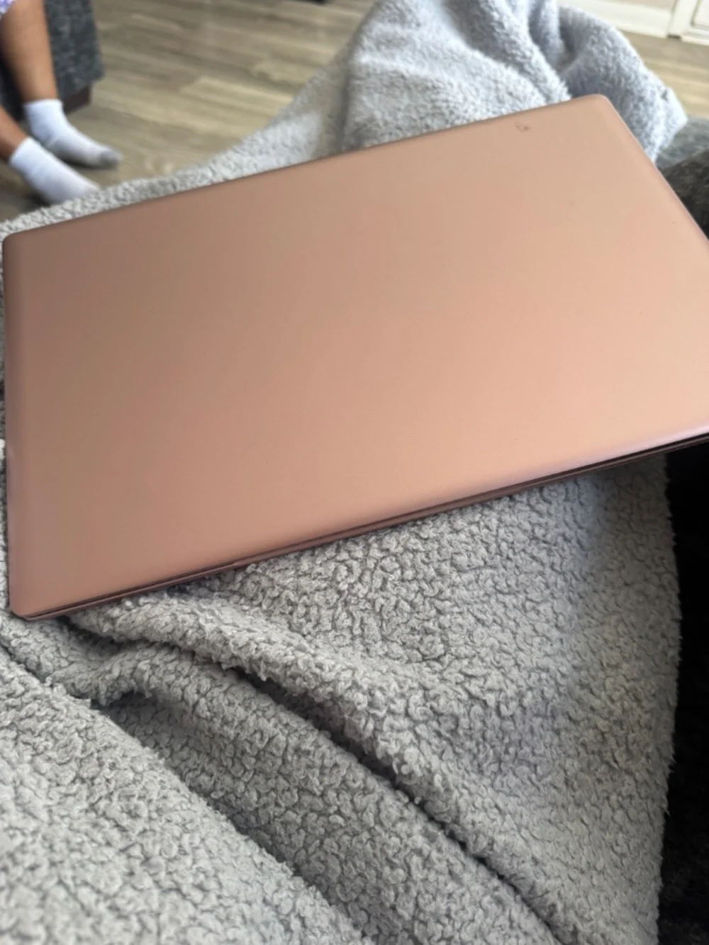 15.6 rose gold hp intel laptop for work or study